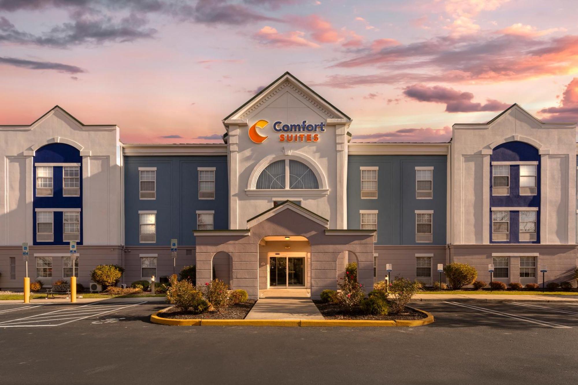Comfort Suites East Brunswick - South River Kültér fotó