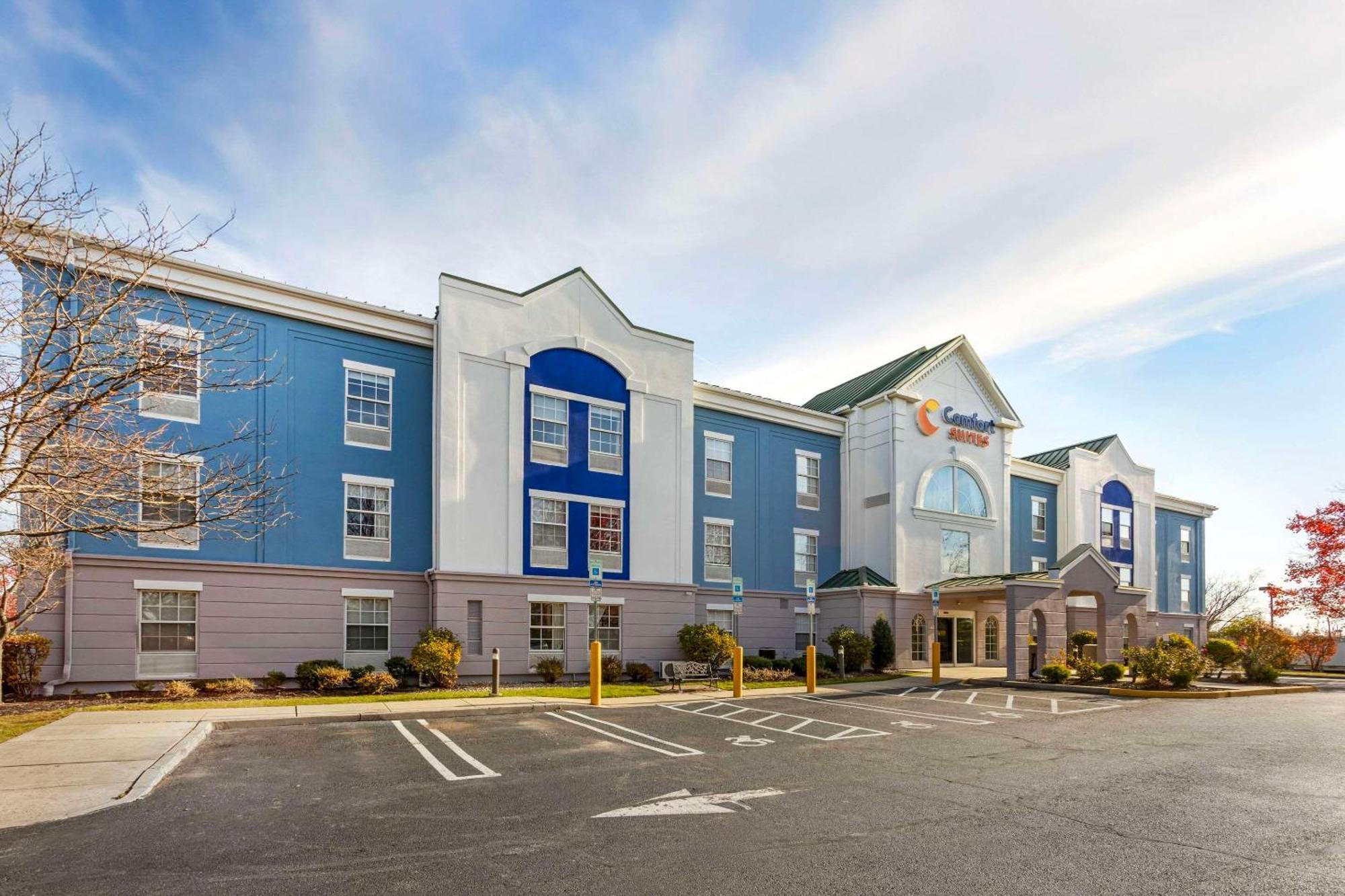 Comfort Suites East Brunswick - South River Kültér fotó