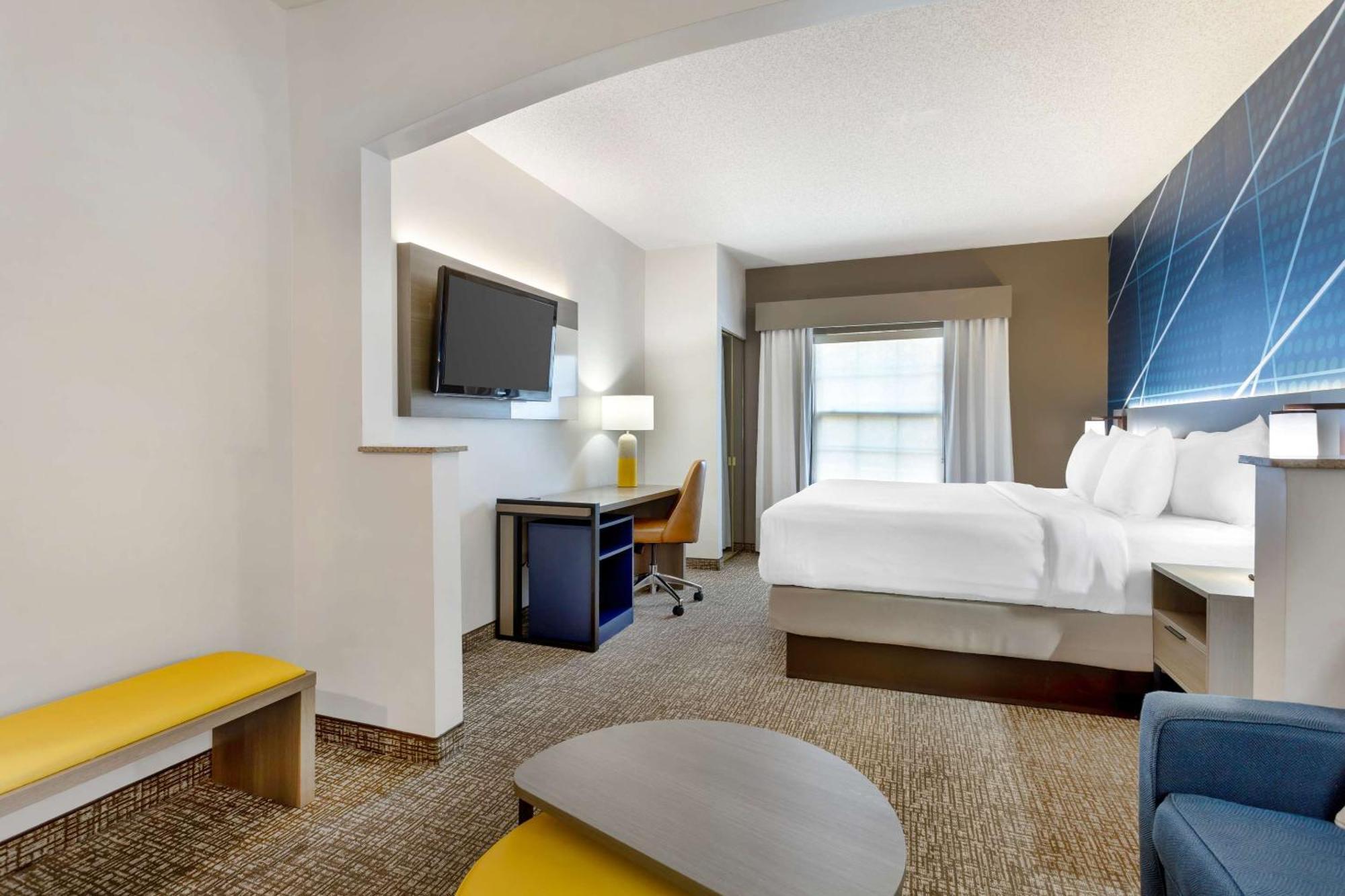 Comfort Suites East Brunswick - South River Kültér fotó